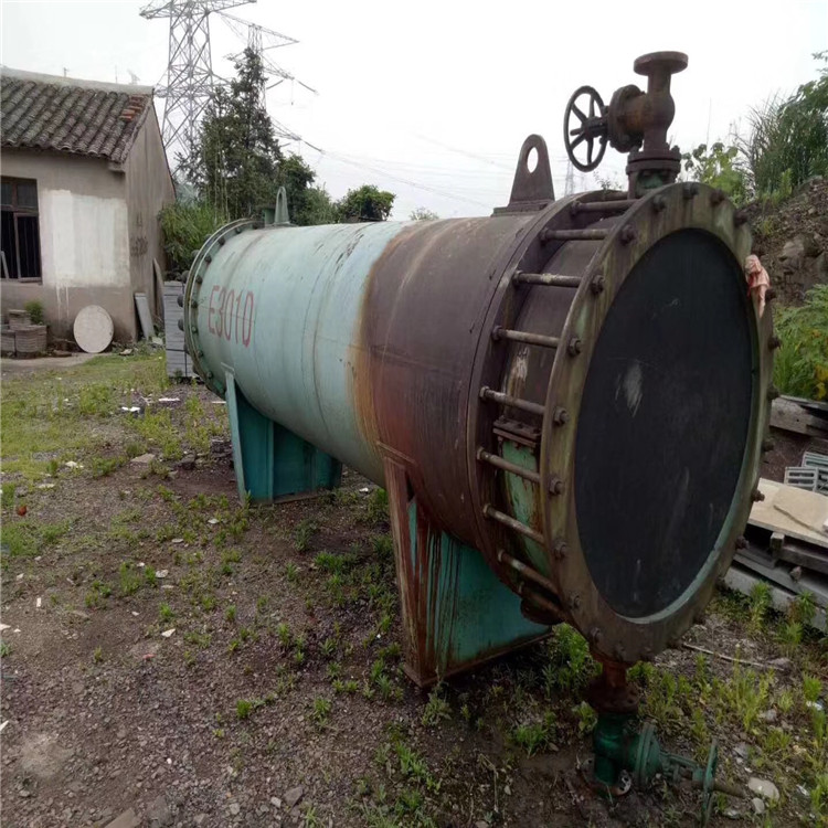 出售二手石墨冷凝器